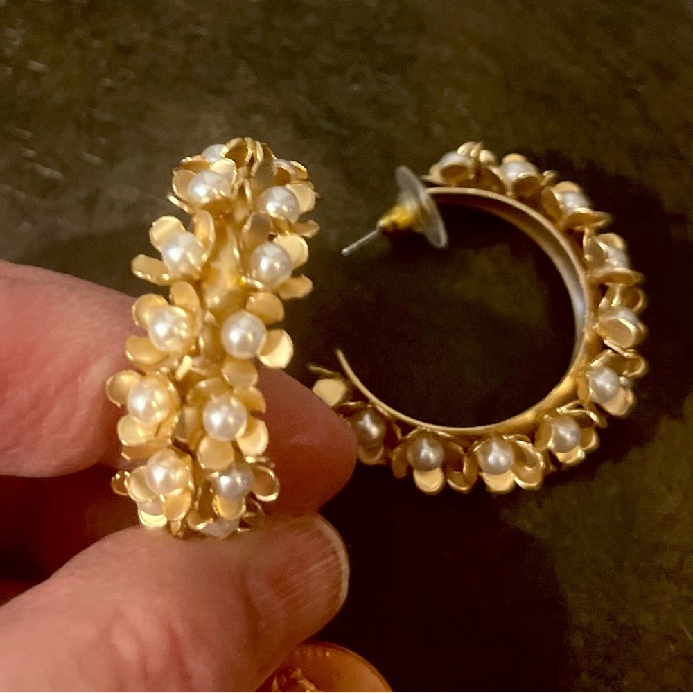 Multiple pearl and gold 2” hoop earrings, New, Cocktail dress or Jean jacket!